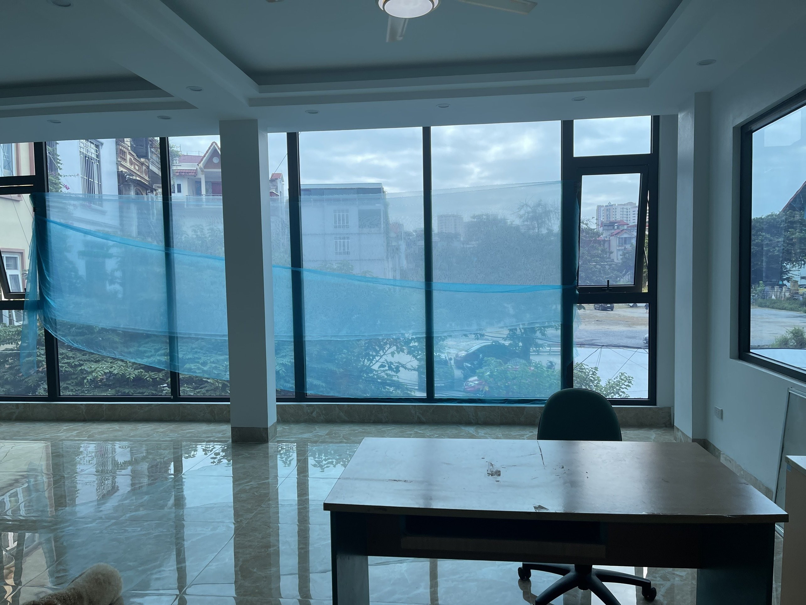 Văn phòng 350m2 giá 130 triệu - cao ốc Halo BMC