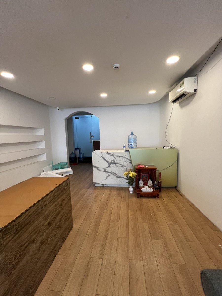 Cho thuê nhà phố thương mại 100m2 tại 18 Phan Văn Trị, Gò Vấp