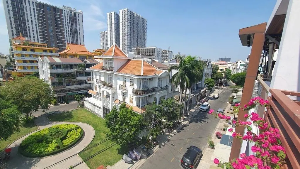Bán nhà mặt tiền khu Bình Phú 1, ngay metro q.6 - đẹp 6 tầng - 76m2 - 13.9 tỷ tl