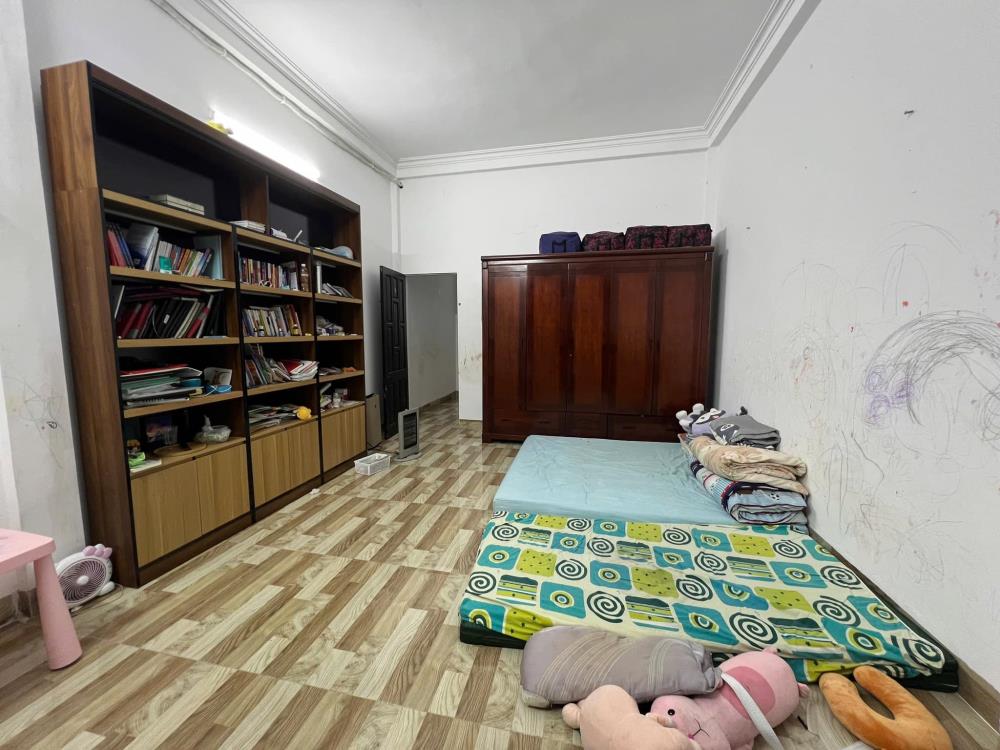 Bán nhà riêng 64m2 Phường Hiệp Bình Chánh, Thủ Đức, gần Bình Triệu, hẻm xe hơi rộng
