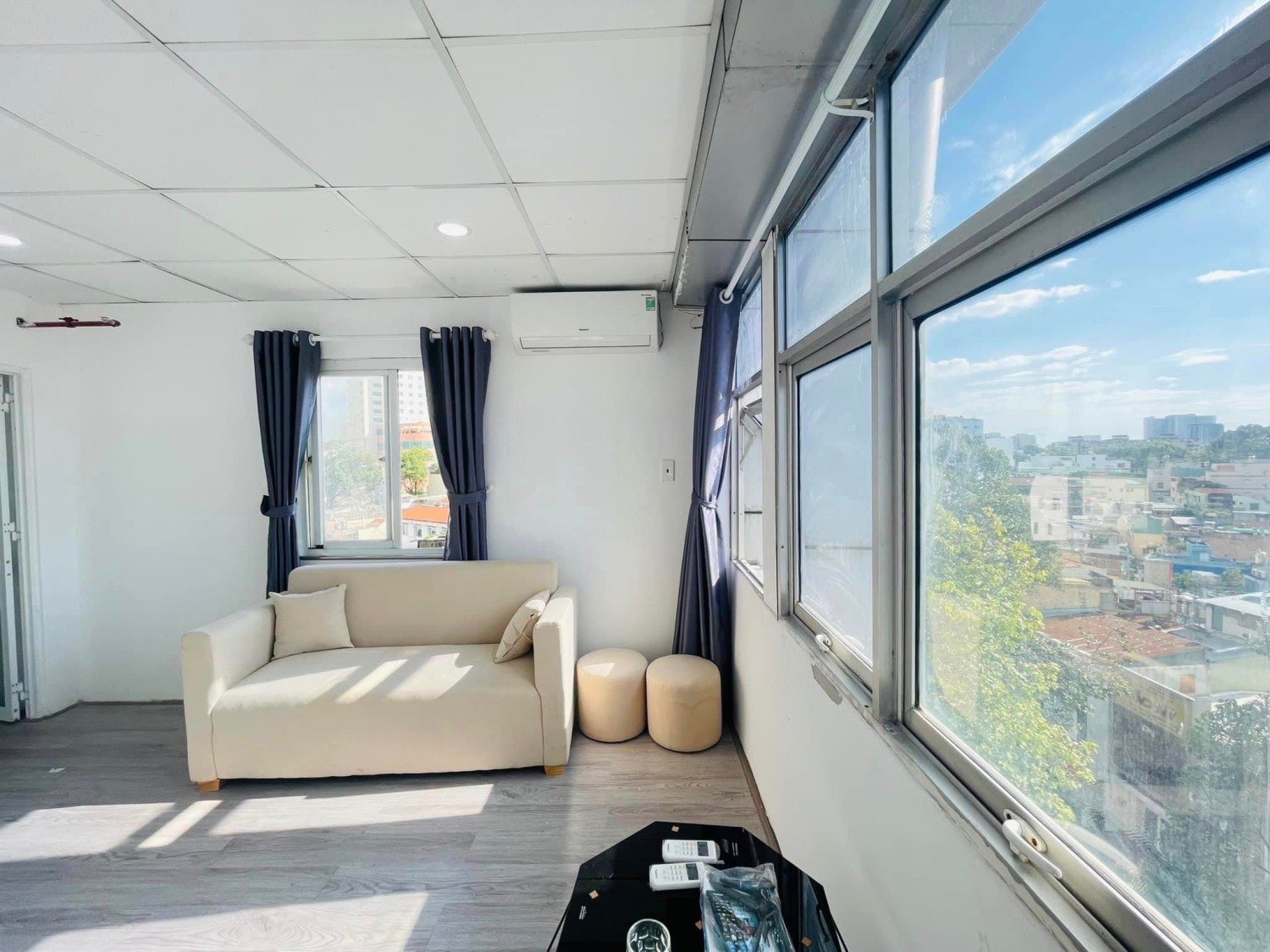 Cho thuê phòng 30m², bếp riêng, full nội thất, có cửa sổ, Quang Trung, Gò Vấp, chỉ 5,9 triệu/tháng