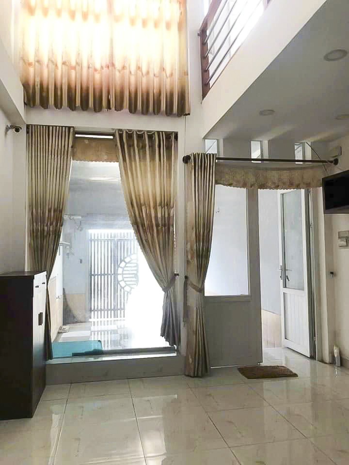 Cho thuê nhà riêng 5m x 20m Hiệp Phú, Quận 9 đầy đủ tiện nghi