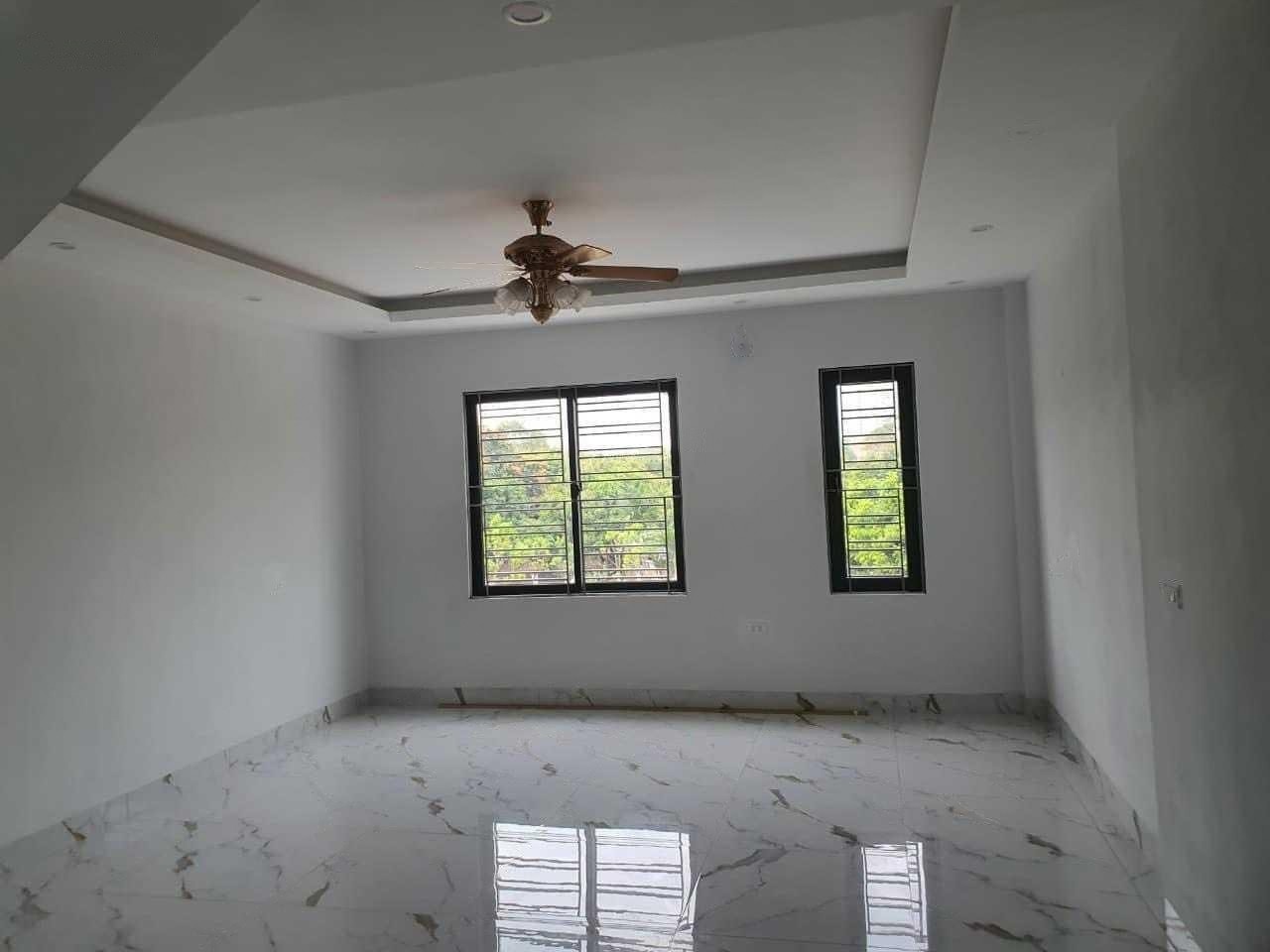 Cho thuê văn phòng 80m² tại Lê Trọng Tấn, Hoài Đức, Hà Nội - Nhà mới hoàn thiện