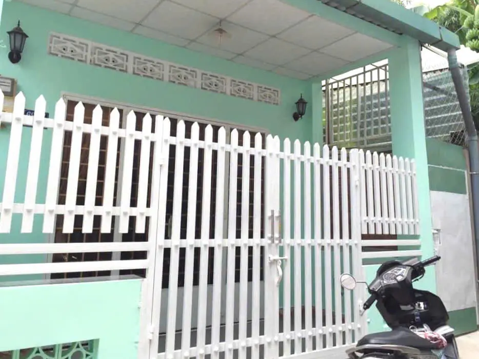 Bán Gấp Nhà Nguyễn Duy Trinh Q2, Giá rẻ So với khu Vực, Giá chỉ 4.25ty