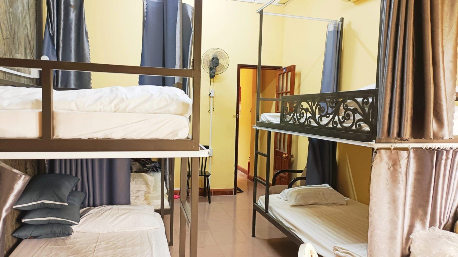 Cần cho thuê phòng trọ 16mv tại bà Bà Triệu Xuân Phú ,Huế ,Thừa Thiên Huế