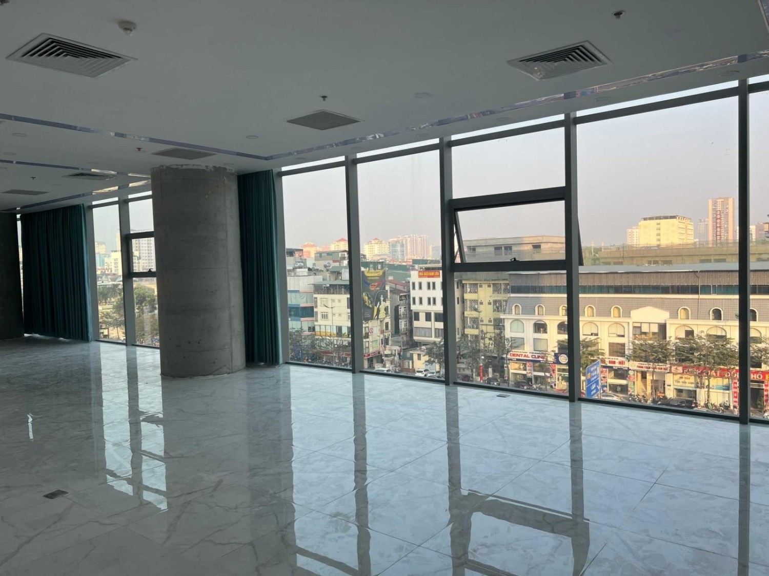 Cho thuê văn phòng hạng A 20,000 m² đường Lạc Long Quân, Tây Hồ, Hà Nội ưu đãi hấp dẫn