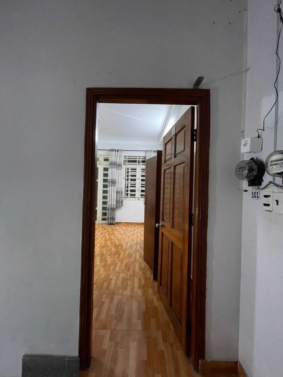 Phòng trọ gần công viên làng hoa