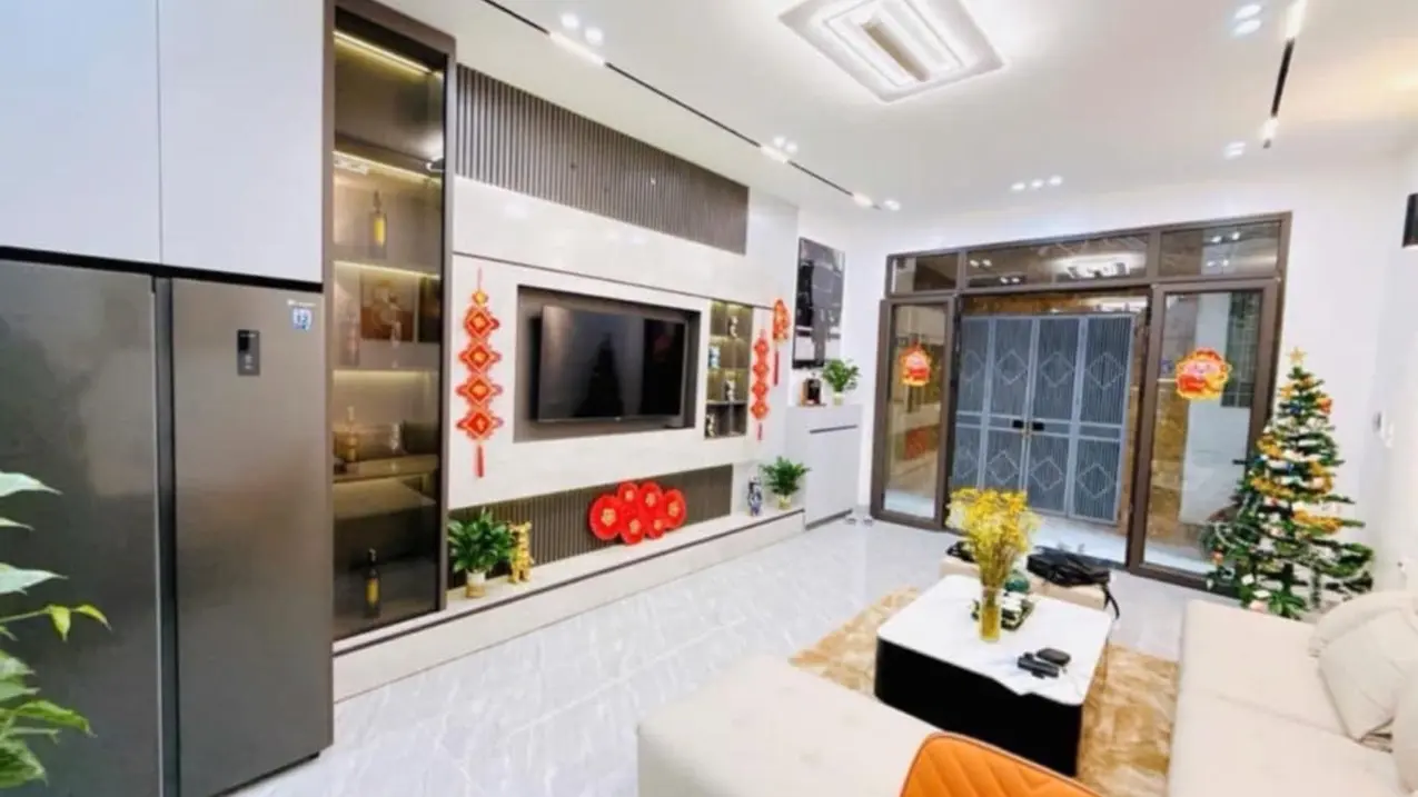 Bán nhà Trương Định – nhà đẹp như tranh – diện tích khủng 45m2,  chỉ 7.5 tỷ