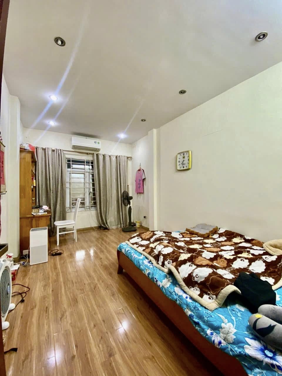 CCMN Triều Khúc, Thanh Xuân. DT 48m2 7 tầng, 12 phòng khép kín. Giá 10.5tỷ gần ô tô. 2 thoáng