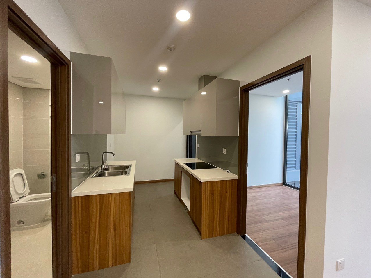 Cho thuê căn hộ chung cư The Costa Nha Trang, 70m² nội thất sang trọng
