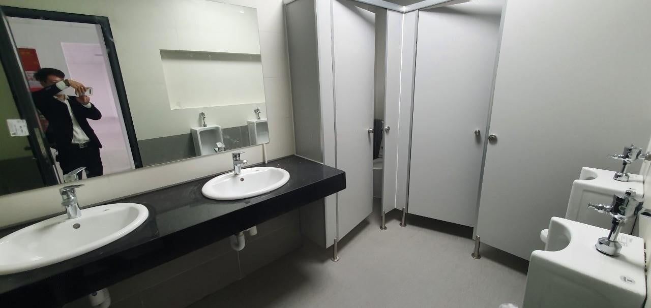 Cho thuê văn phòng 100m2 phố Đỗ Quang Cầu Giấy giá 17 triệu/tháng