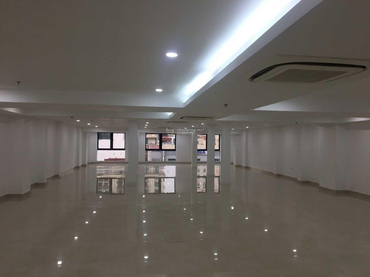 Cần cho thuê văn phòng Phố Giảng Võ - Ba Đình dt 50m2, 100m2, 180m2, 700m2, giá 148 nghìn/m2/tháng