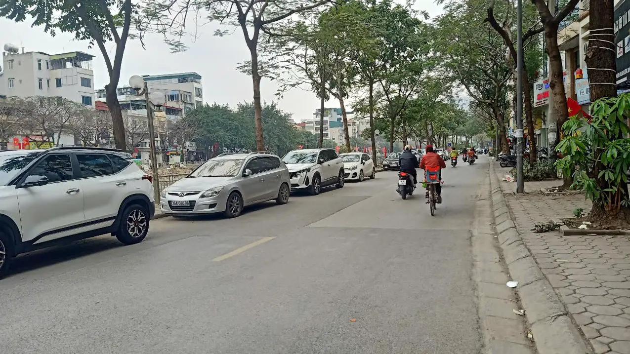 Bán nhà riêng 50m2 Vũ Tông Phan, Thanh Xuân, tiện ích gần trường học