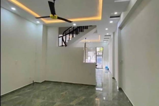 Bán nhà 6x22m, đường nhựa 6m, Tô Ký, Xã Thới Tam Thôn, Hóc Môn, 2 tầng, 5,99tỷ TL