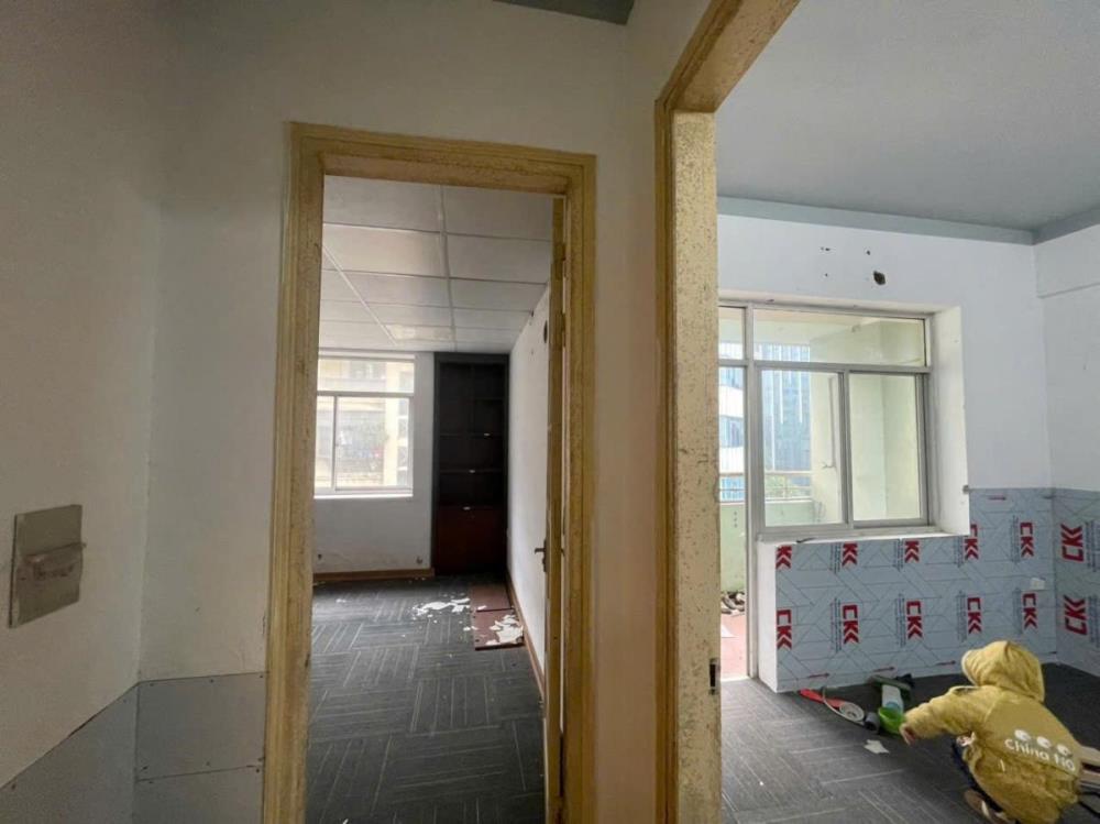 Bán căn hộ chung cư 126,7m2 tại Thao Dien Green, đường Nguyễn Văn Hưởng, quận 2, TP.HCM, view sông