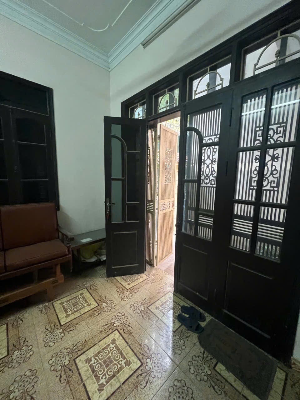 Bán nhà 7 tỷ 2, ô tô đỗ cửa, Hoàng Mai, 40m², mặt tiền rộng