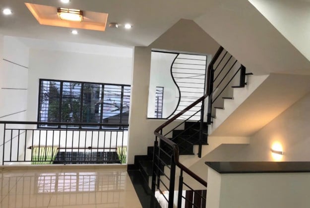 Bán nhà riêng 5 tầng 5.1m Cống Lỡ, Tân Bình giá 6,500,000,000 VNĐ