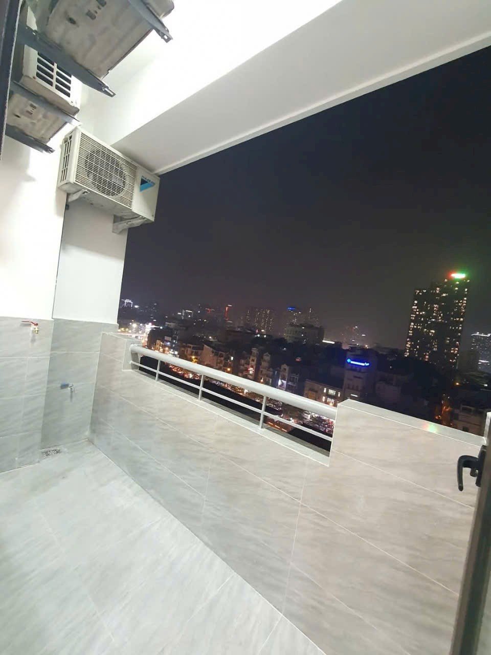 Bán căn hộ chung cư Trần Quý Kiên - Cầu Giấy