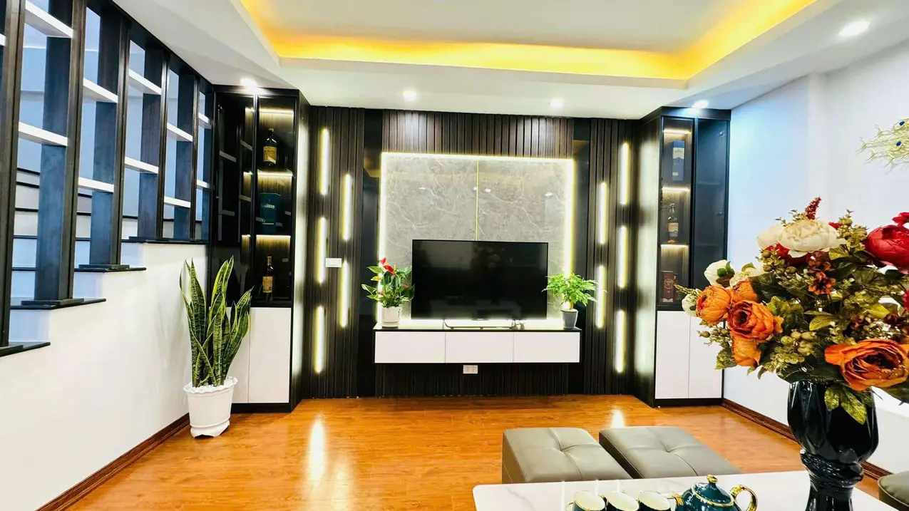 Bán nhà riêng 30m2 đường Khương Đình, Thanh Xuân full nội thất, giá tốt