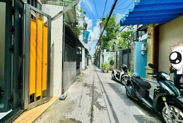 Bán Nhà đẹp full nội thất, lô góc hai thoáng, mặt ngõ thông rộng, kinh doanh nhỏ, dân trí