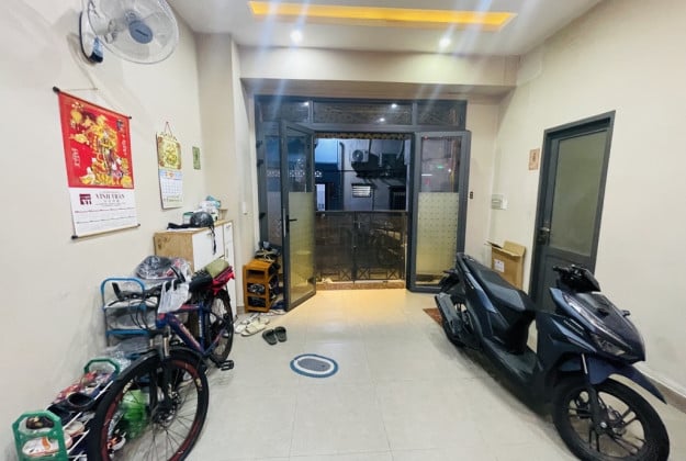 Bán nhà riêng 85m2 hẻm Nguyễn Chí Thanh, Quận 5, giá 7,8 tỷ