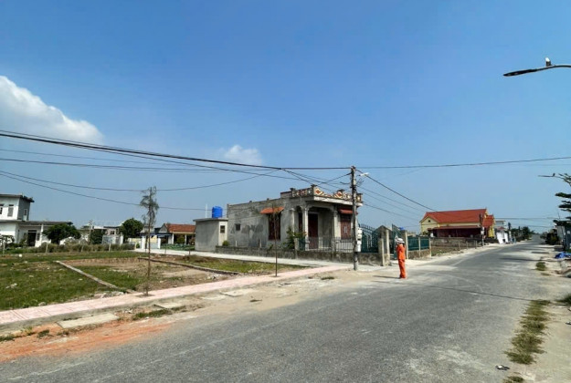 Bán đất mặt tiền 77,3 m2 tại Thạnh Xuân 25, Q12, HCM giá 5,55 tỷ