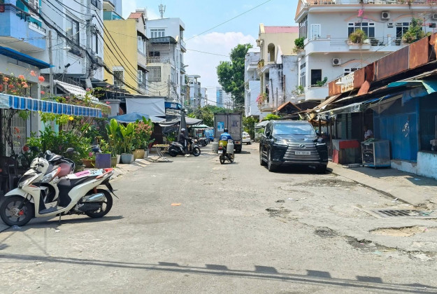 Bán nhà riêng Phạm Văn Bạch 75m2 2 tầng hẻm ô tô thông giá 6,3 tỷ