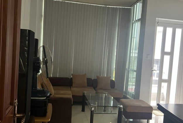Bán nhà mặt phố 55m2 Châu Văn Liêm, Quận 5, khu phố thương mại sầm uất
