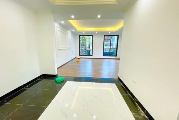 Bán nhà biệt thự liền kề 31/35m2 Minh Khai, Hai Bà Trưng có thang máy