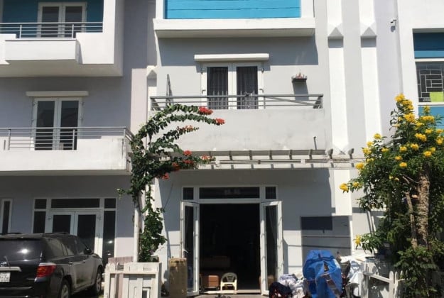 Bán biệt thự Vinhomes The Harmony 90m2 Đường 22 Long Biên giá 29,5 tỷ