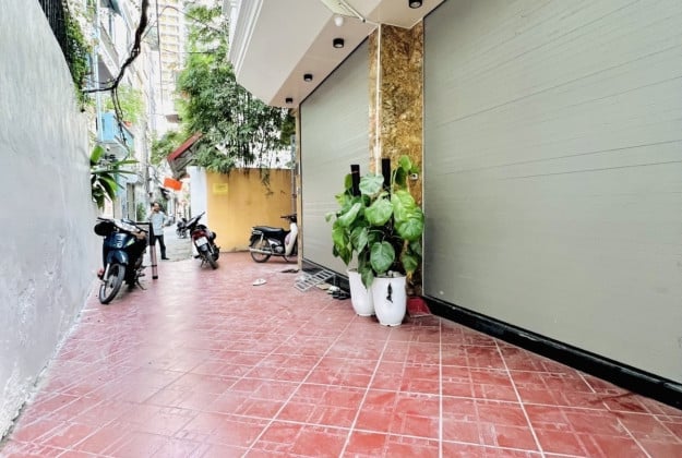 Bán nhà 5 tầng*32m2 La Tinh, Đông La, Hoài Đức, nhà xây mới giá chỉ nhỉnh 4 tỷ, pháp lý sổ đỏ