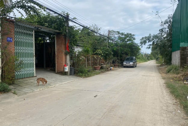 Bán đất 2 mặt tiền 128,3m2 Đường Vĩnh Thái Nha Trang giá 25 triệu/m2