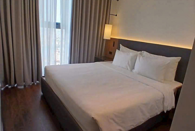 Cần tiền cho con đi du học bán căn hộ 2PN, 87m2 tại Hado Centrosa Q10, nội thất đẹp