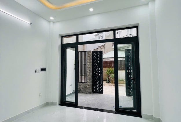 Bán nhà riêng 53m2 đường Long Thuận, quận 9, thiết kế 3 tầng đẹp