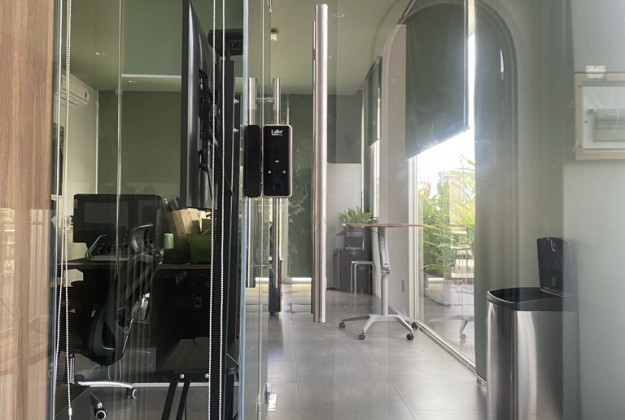 Bán nhà mặt phố 114m2 Vũ Tông Phan, Thanh Xuân, Hà Nội, cho thuê 100 triệu/tháng