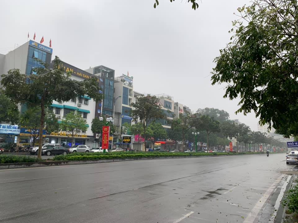 Chính chủ nhờ bán gấp nhà 40m2, xây 4 tầng, Bà Triệu gần chợ Hà Đông, Cầu Đen, Cầu trắng
