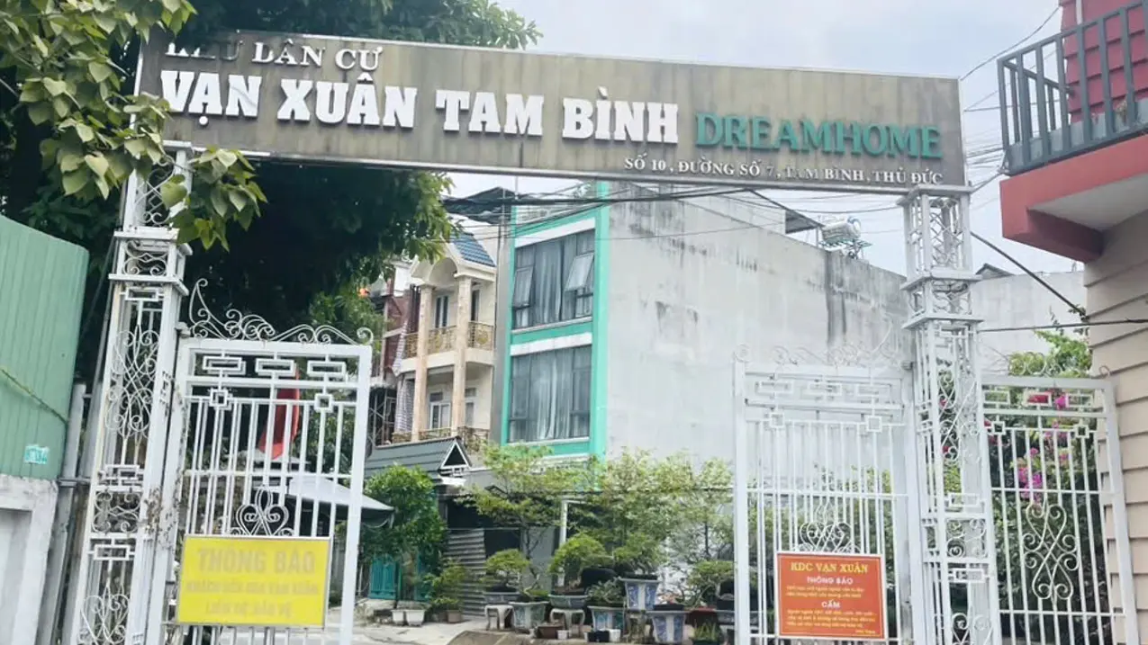 Mặt tiền 10m, khu Phân Lô, Tam Bình Thủ Đức, dt 80m2 ( 5.2 x !6 ) 4 tầng, chỉ 7ty