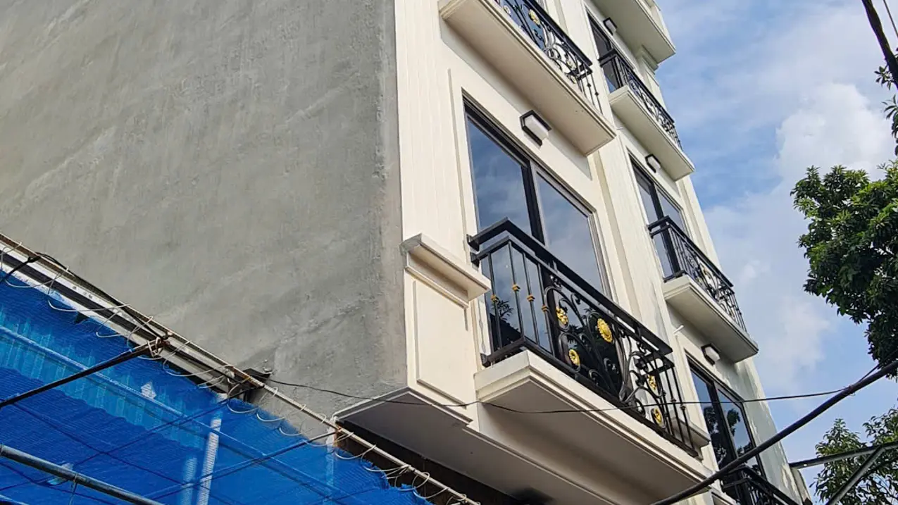Bán nhà 32m2 Sơn Đồng, Hoài Đức căn góc, ngõ thoáng, ôtô qua cửa cách 110m đến chợ