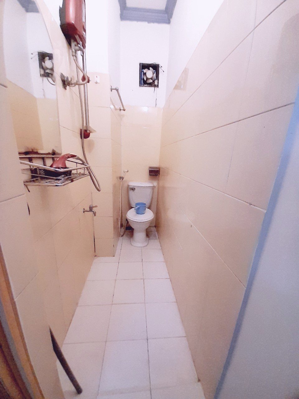 Cho thuê phòng trọ 20 m2 549/36B Nguyễn Đình Chiểu Quận 3 đầy đủ nội thất