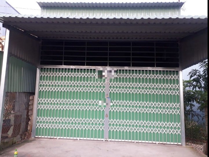 Cho thuê nhà góc 2mt: 229 , 231, 233 Hoàng Diệu  Quận 4