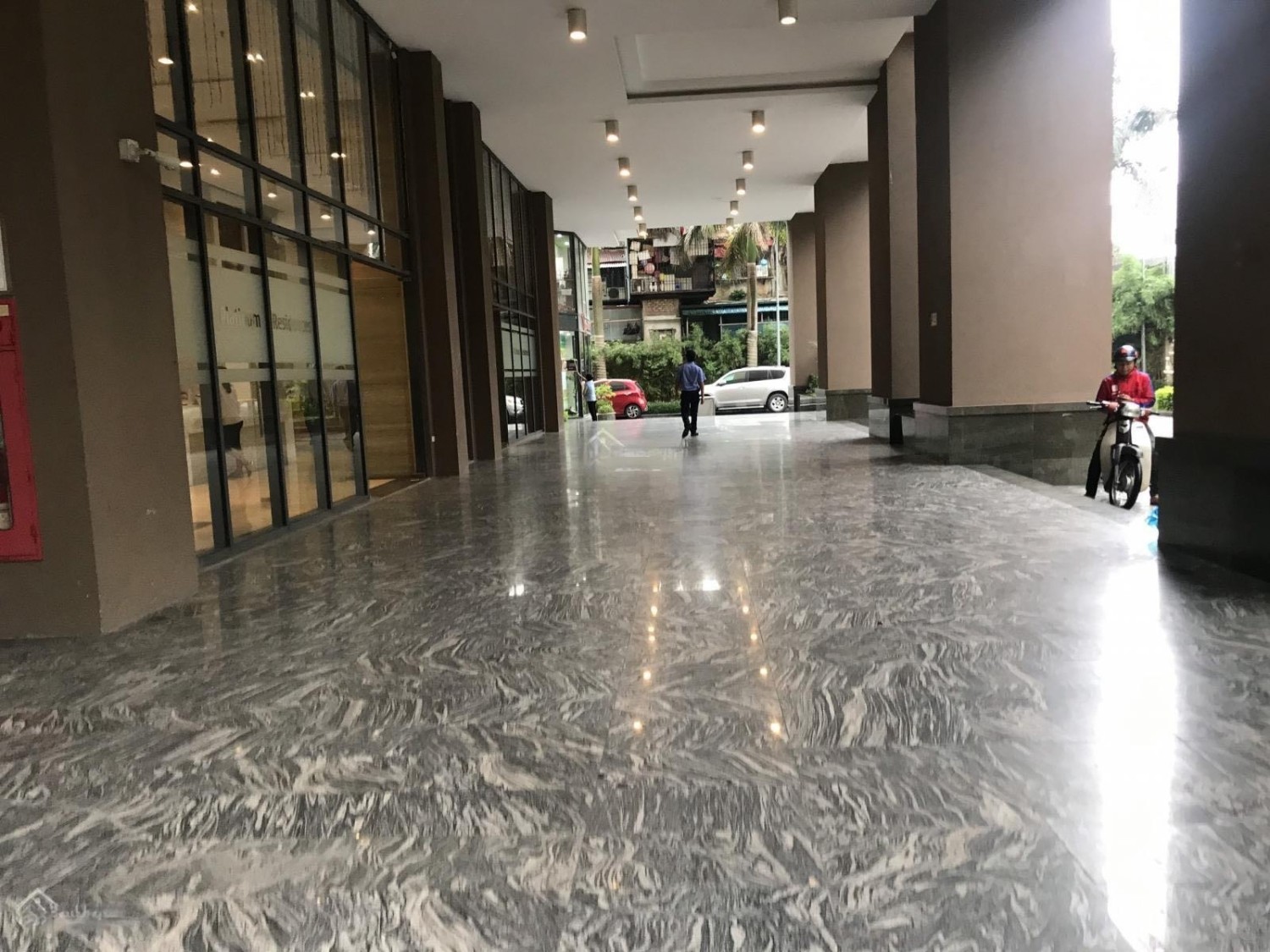 Cho thuê văn phòng 100m² tại Platinum Residences 6 Nguyễn Công Hoan Ba Đình giá tốt
