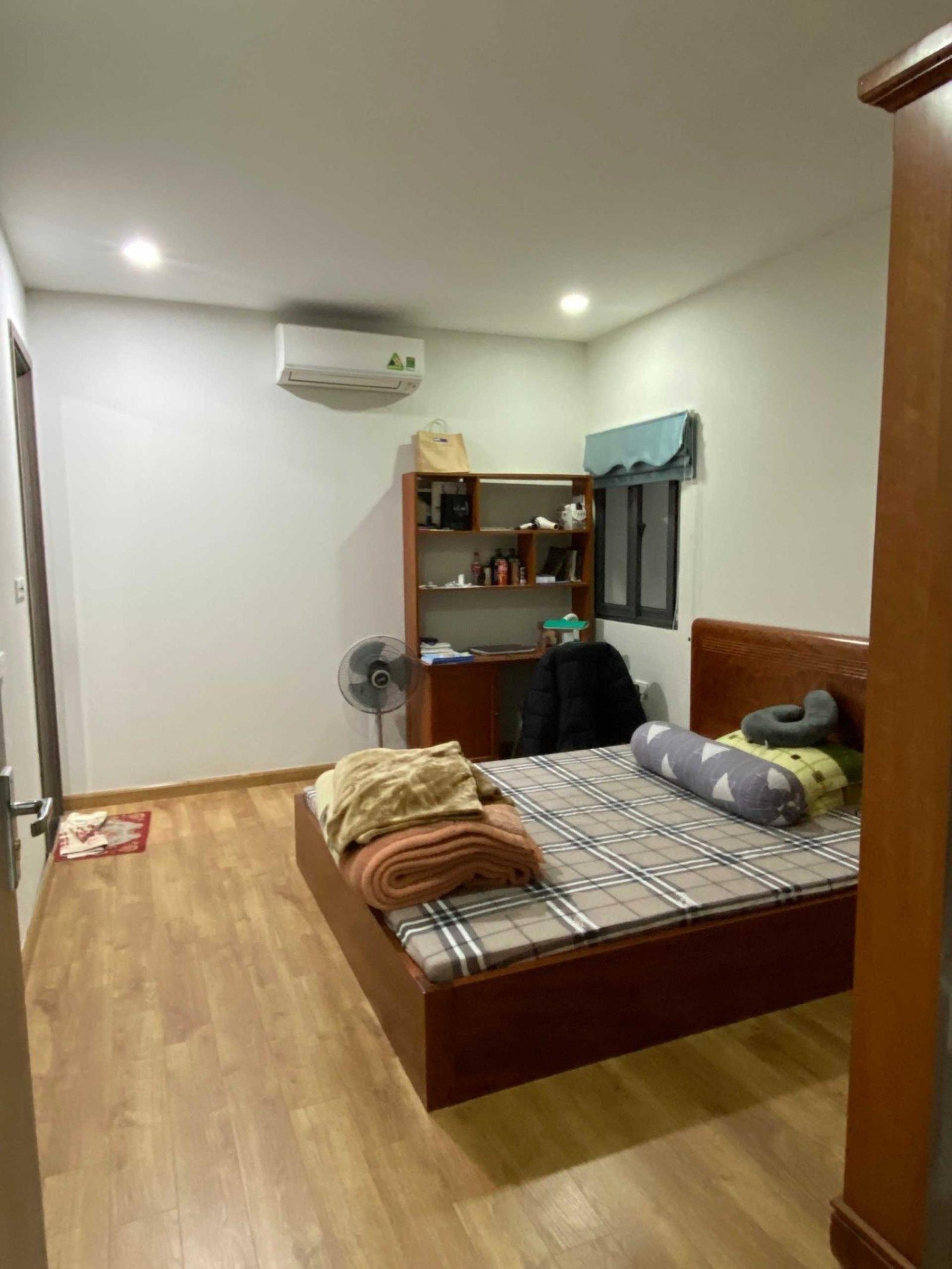Cho thuê căn hộ chung cư 100m2 897 Giải Phóng Hoàng Mai đầy đủ nội thất