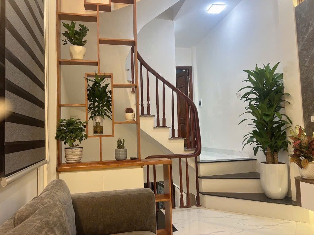Bán nhà riêng Hồ Sen, Cầu Rào 2, Lê Chân, Hải Phòng, 72m², 3 tầng, ngõ ô tô, giá chỉ 58 triệu mỗi m²