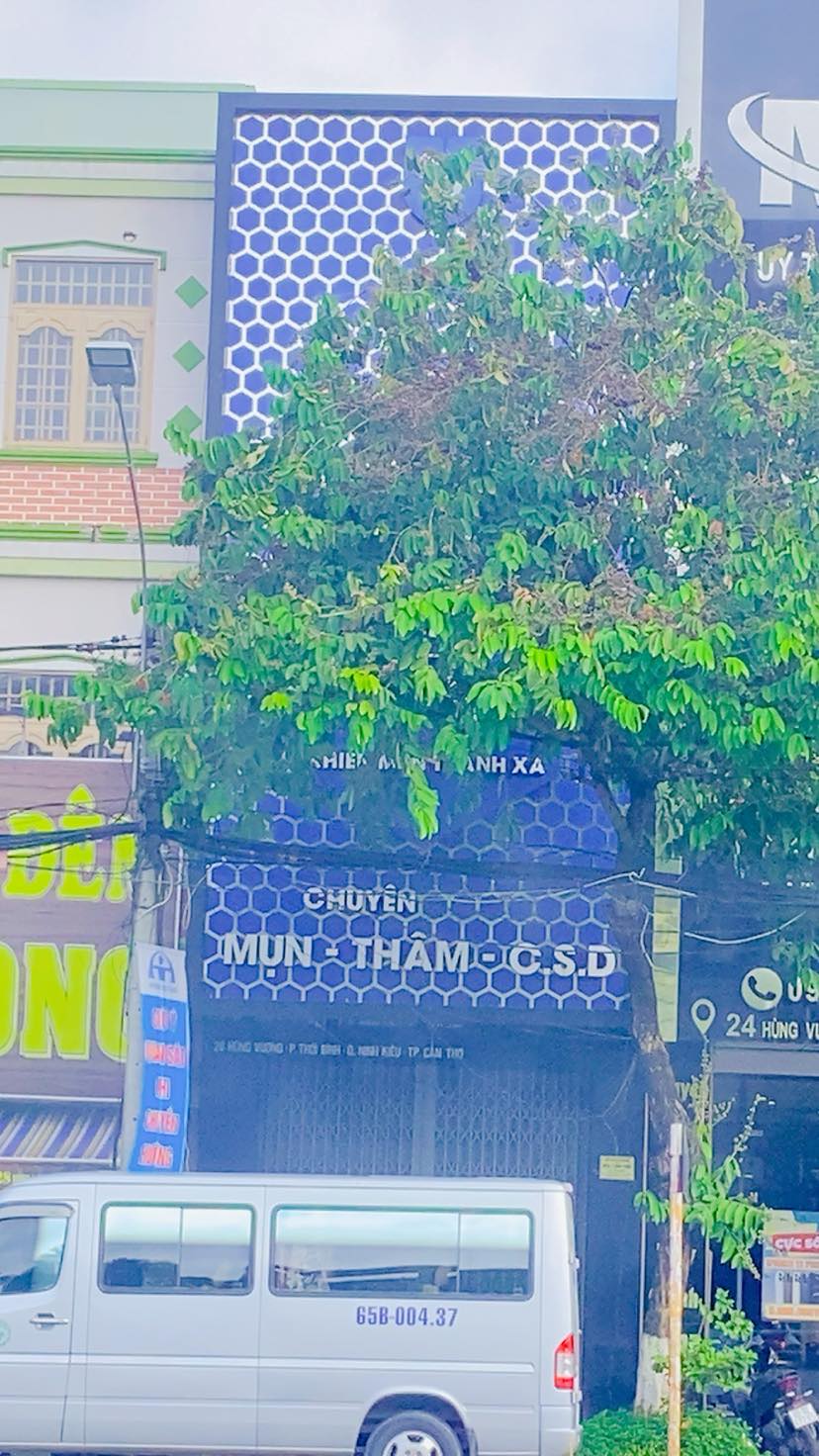 Cho thuê nhà mặt phố Hùng Vương quận Ninh Kiều Cần Thơ diện tích 240m2 thuận tiện kinh doanh