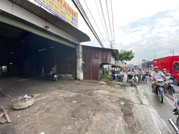 Cho thuê kho 520m2 mặt tiền Quốc Lộ 1 Bình Hưng Hòa A Bình Tân giá 32 triệu/tháng