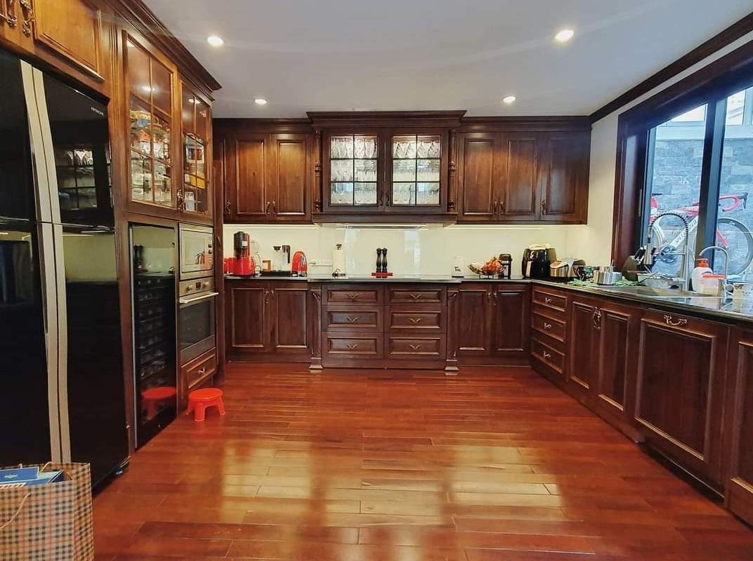 Bán biệt thự 268m2 mặt đường Lưu Khánh Đàm, Việt Hưng, Long Biên, giá 46,8 tỷ