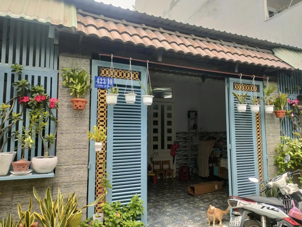Bán nhà riêng 23m x 6m Lê Văn Khương, Quận 12, gần chợ và trường học