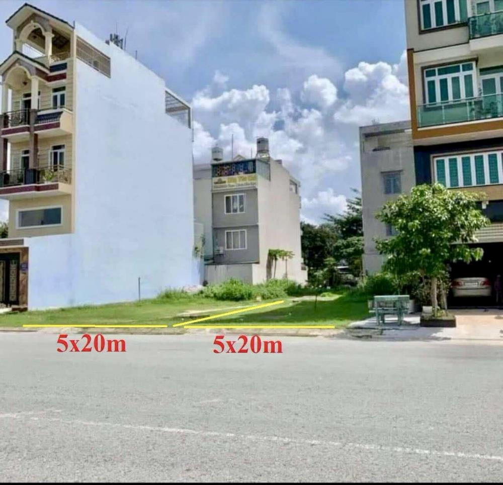 Cần bán 2 lô liền kề 5x20m mặt tiền chợ An Sương quận 12 giá 1,599 tỷ
