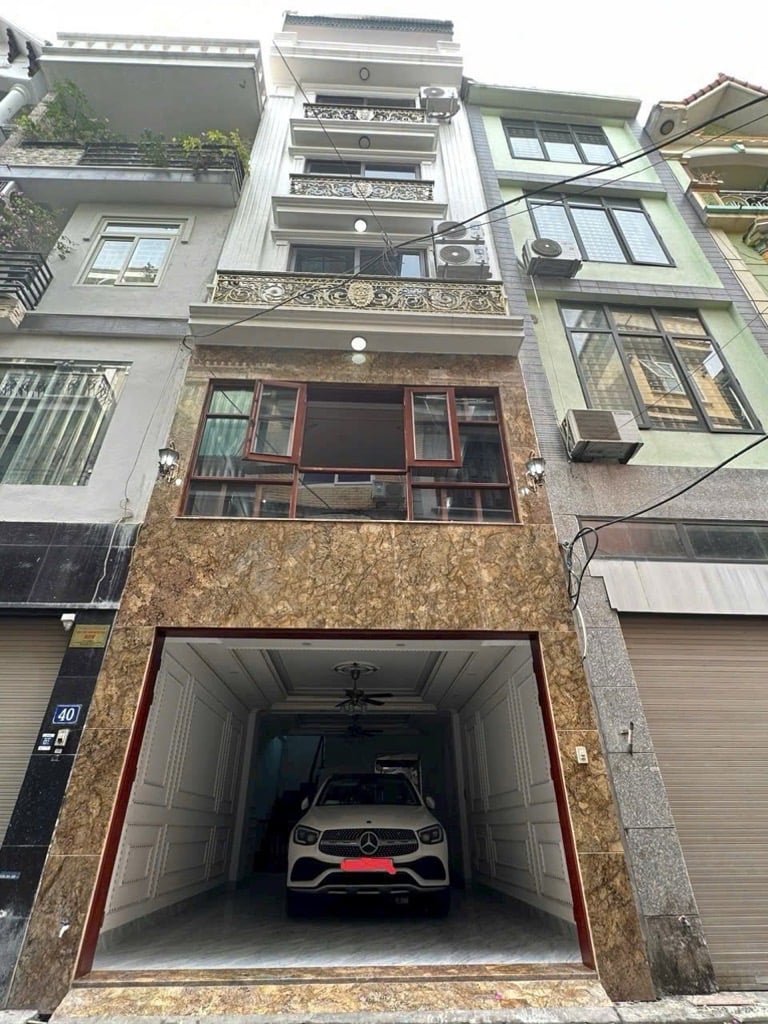 Bán nhà riêng 47m2 Vũ Xuân Thiều, Long Biên, nhà đẹp như khách sạn