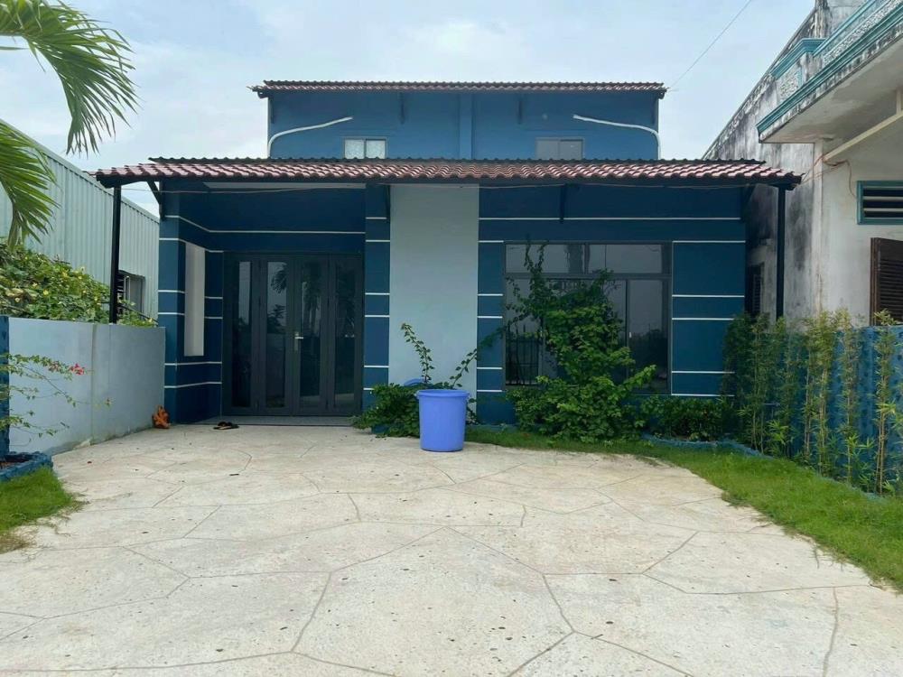 Bán đất thổ cư có nhà 1 trệt 1 lầu mặt tiền TL826B xã Phước Đông Long An diện tích 172m2 giá 1 tỷ 720 triệu
